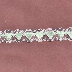 5 Yds   7/8"    White Lace/Green Hearts   2012