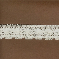 5 Yds  1"  White Crochet   3477