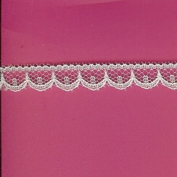 5 Yds  7/16"  White  Scalloped Lace    1692